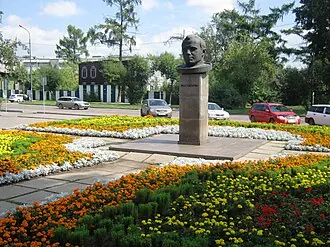 Памятник Юрию Гагарину (Иркутск)