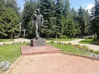 Памятник Герману Титову (Краснознаменск)