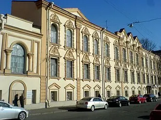 Здание основного русского фонда библиотеки им. В. В. Маяковского — фото 2