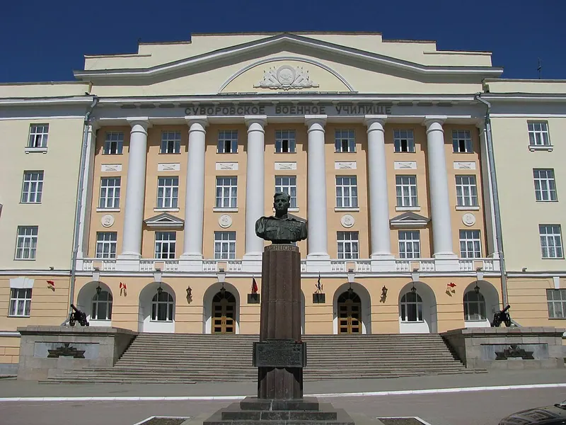 Бюст М. П. Одинцова (Екатеринбург)