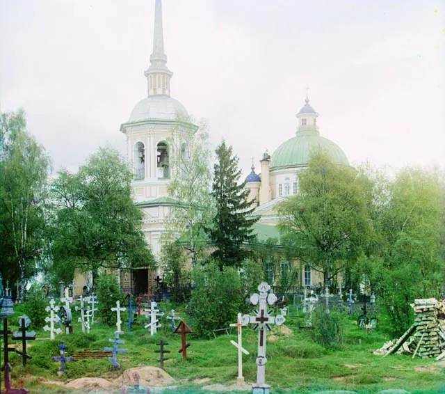 Храм Воздвижения Креста Господня (Осташков)