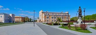 Памятник Екатерине II (Ирбит) — фото 3