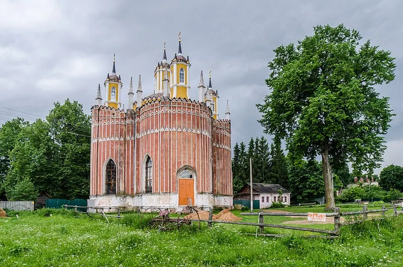 Преображенский храм (Красное)