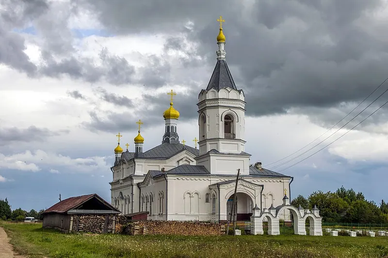 Церковь Михаила Архангела (Уртма)
