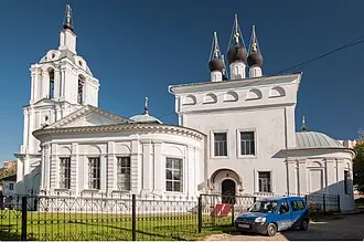 Церковь Спаса Преображения за верхом